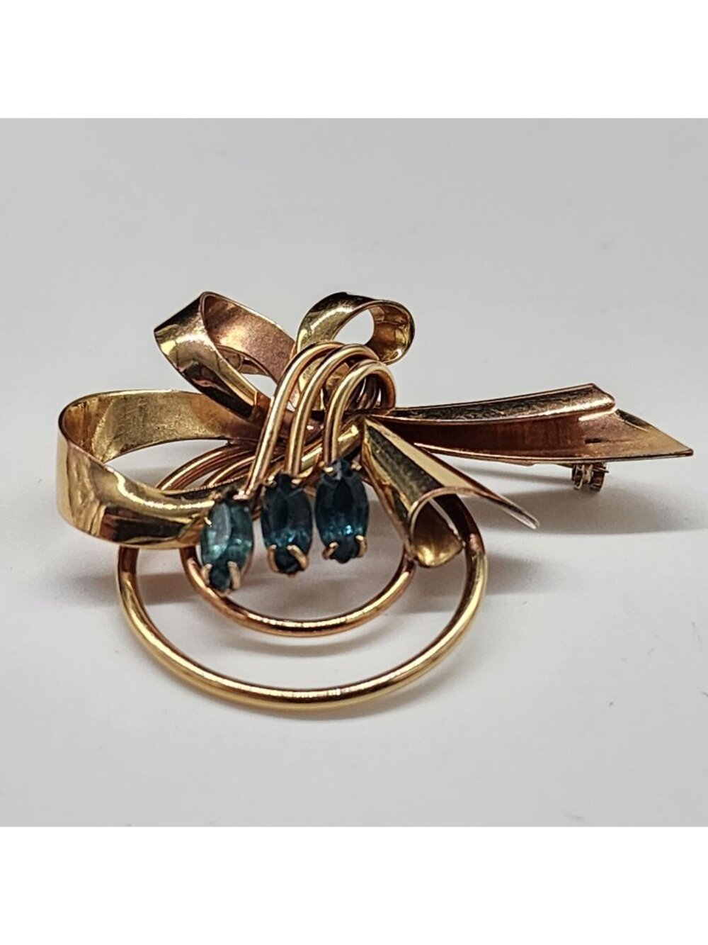 Vintage Carl Art Gold Tone Pendant Brooch Blue Rhinestones Bow Design 20 12KTG